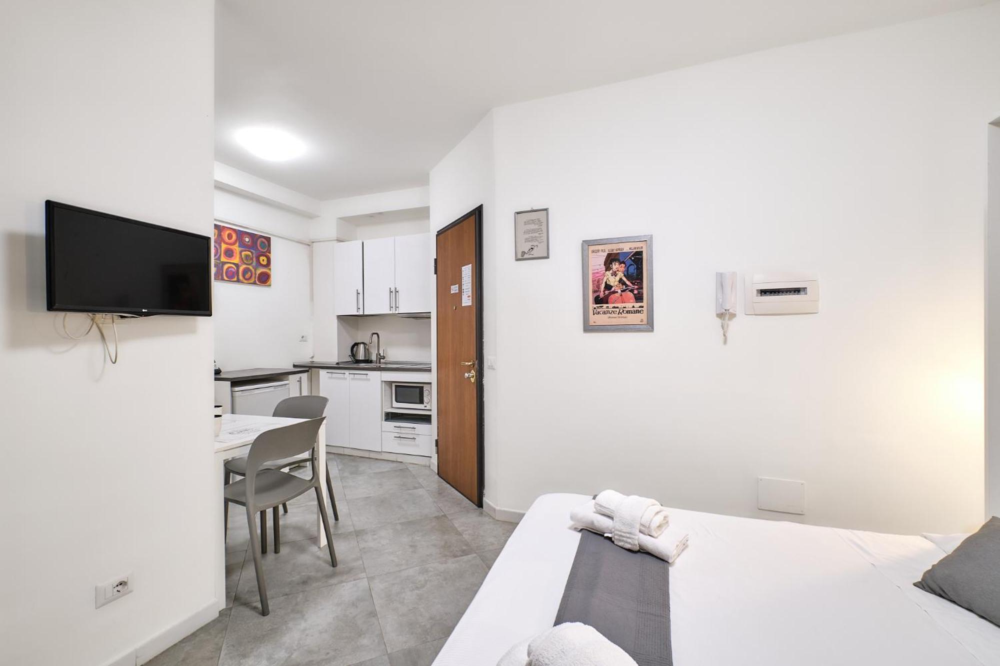 4 Level Apartment Rome Exterior photo